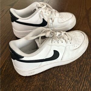 Nike Kids Grade School Air Force 1 Size 3 Kids white and black